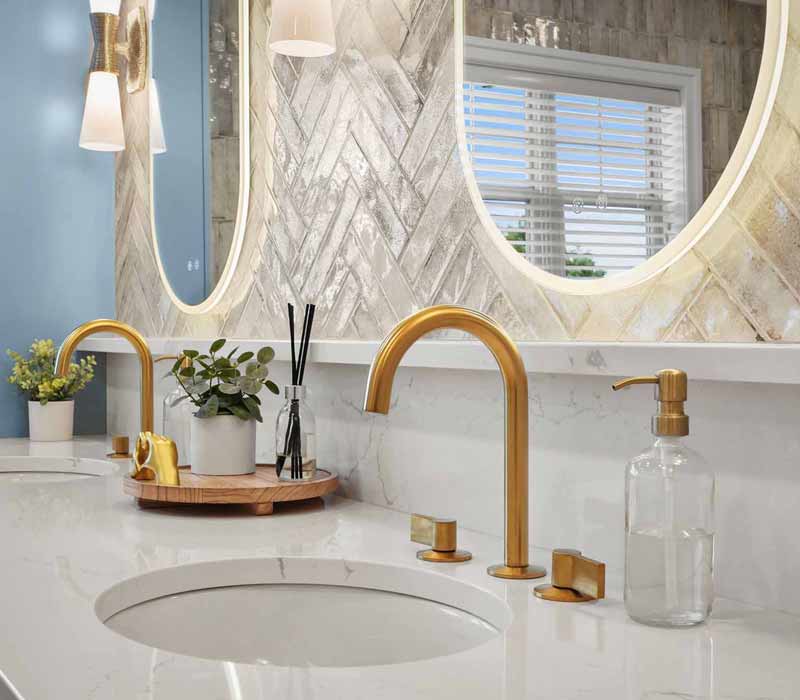 A primary suite was reimagined as a sanctuary of comfort and elegance, while the kids’ bath received a stylish refresh designed to grow with the family.