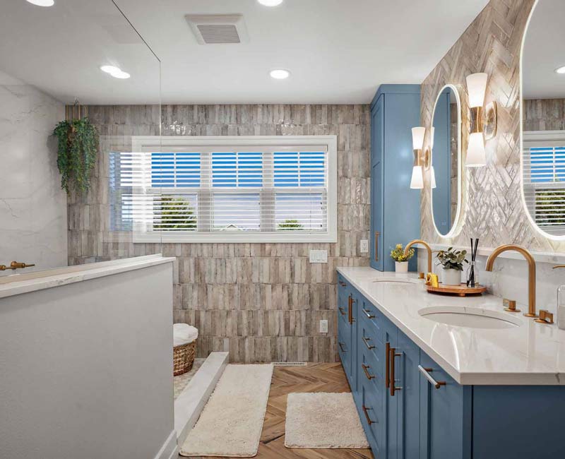 A primary suite was reimagined as a sanctuary of comfort and elegance, while the kids’ bath received a stylish refresh designed to grow with the family.